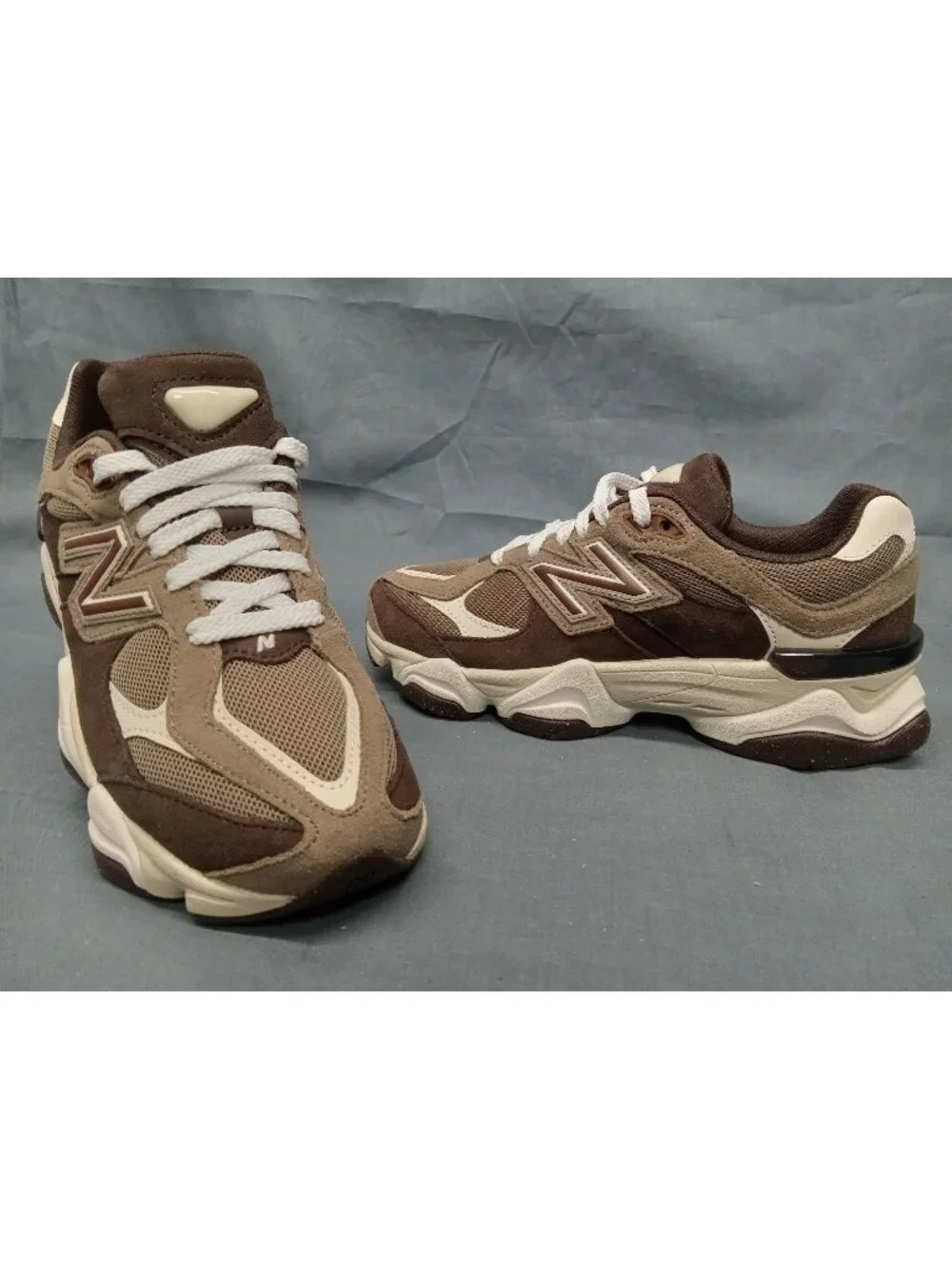 New Balance 9060 (GS) Sneakers G9060SFP Brown Brown Boys Size 5 NEW IN BOX!